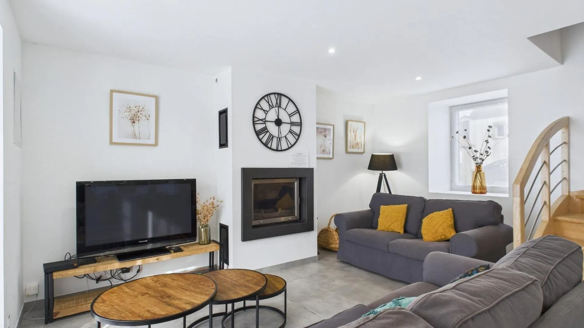 Maison De Campagne Avec Grand Jardin Pour 8 Plouguerneau